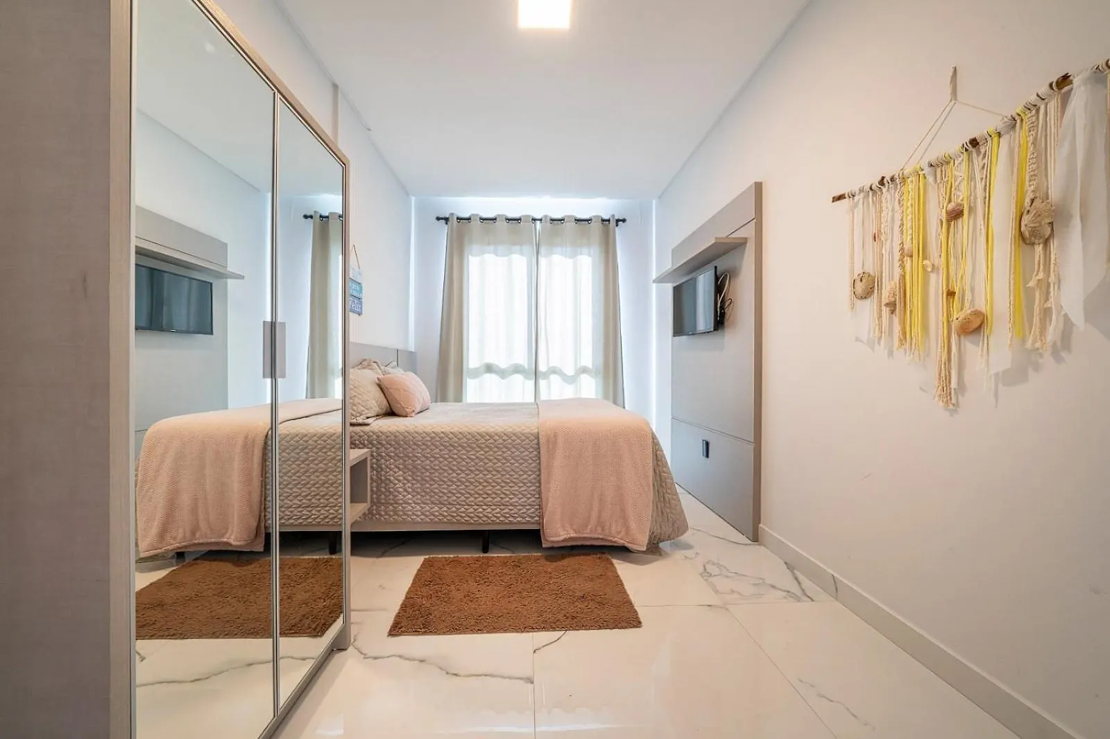 Monsaraz Residencial Apartment Bombinhas 0*,  Brazil