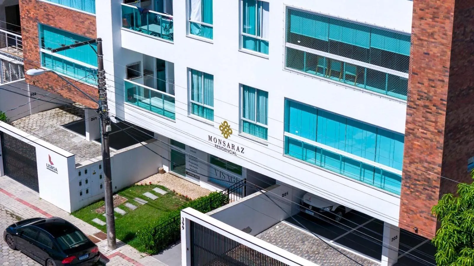 Monsaraz Residencial Apartment Bombinhas Brazil