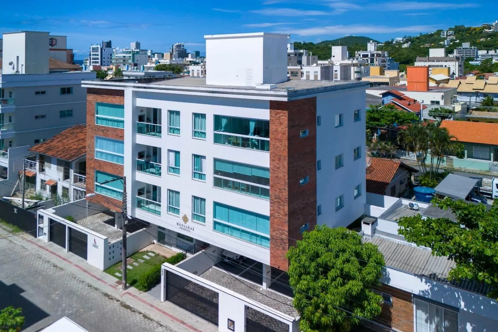 Monsaraz Residencial Apartment Bombinhas
